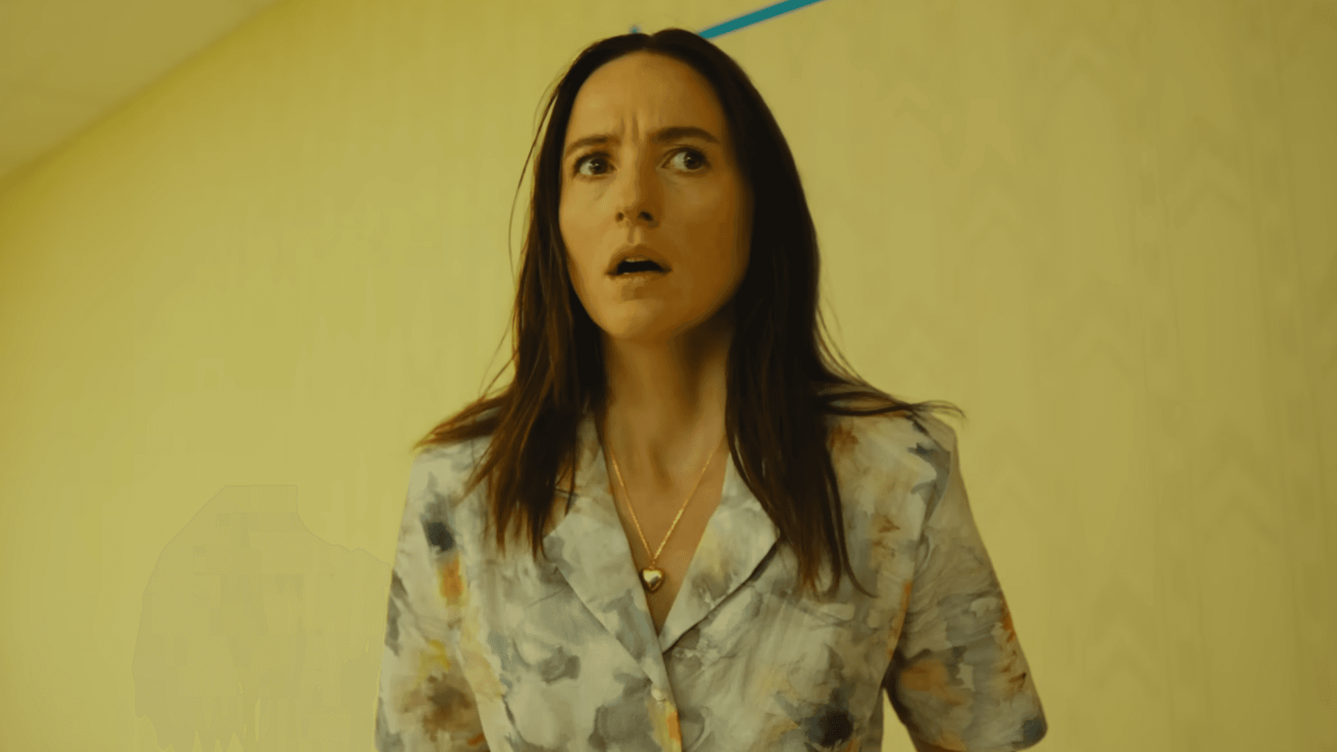 O filme de The Backrooms me deixou com mais perguntas do que respostas e é por isso que é a adaptação perfeita
