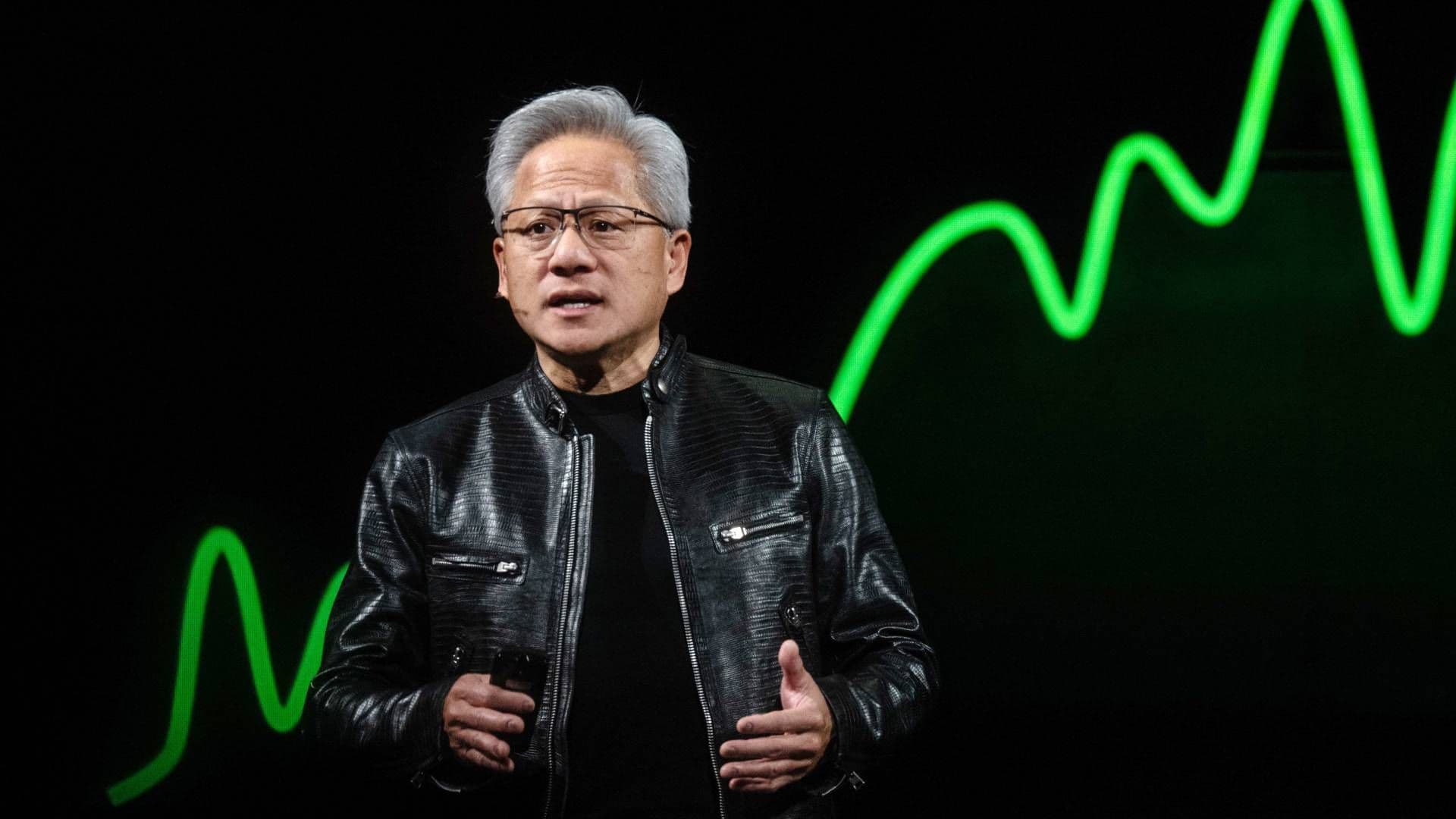 As pessoas falam que a IA reduz empregos, um absurdo completo: Jensen Huang, da Nvidia, critica o alarmismo econômico no palco da GTC